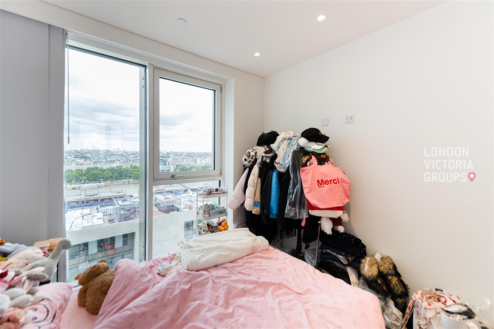 8 Casson Square, London
